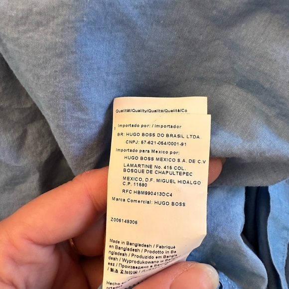 Men’s HUGO BOSS blue chambray dress shirt. Slim fit 17/43 and 34/35. - Picture 8 of 9